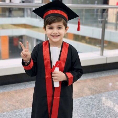روب تخرج أطفال + كاب