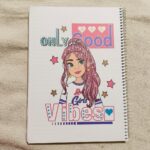 دفتر عربى ١٠٠ ورقه + ستراس هاندميد